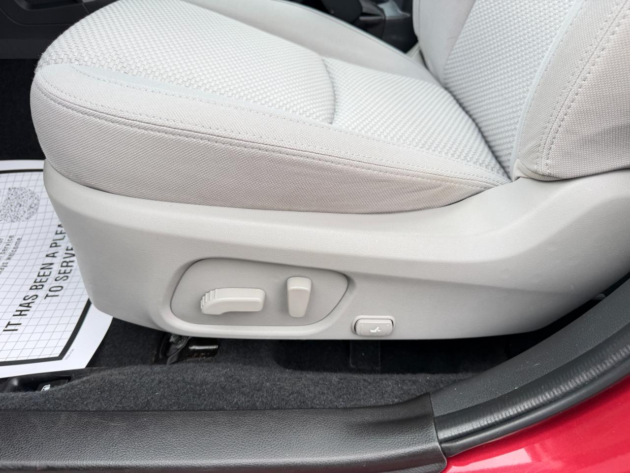 Subaru Forester 4dr CVT 2.5i Premium PZEV 2015