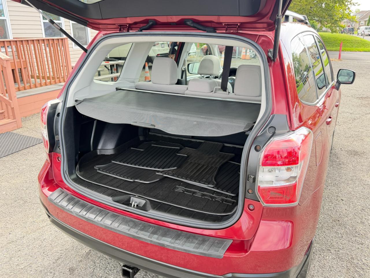 Subaru Forester 4dr CVT 2.5i Premium PZEV 2015