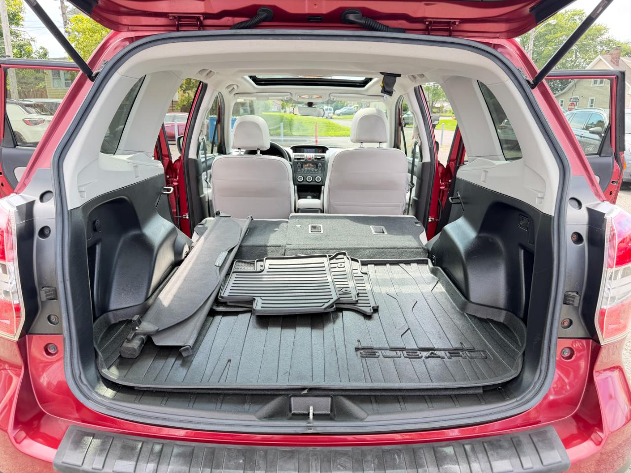 Subaru Forester 4dr CVT 2.5i Premium PZEV 2015