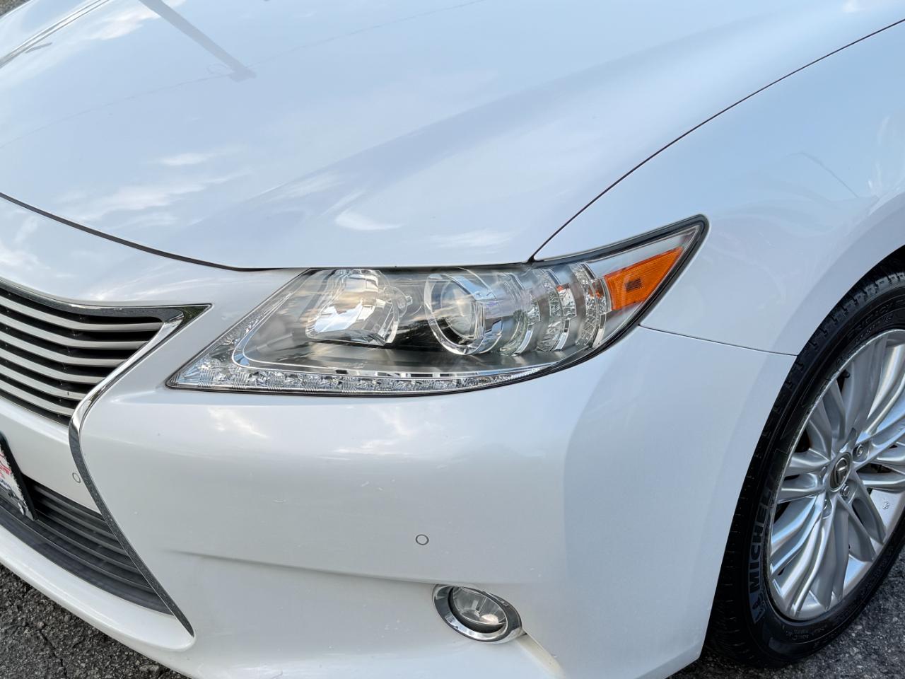 Lexus ES 350 4dr Sdn 2015