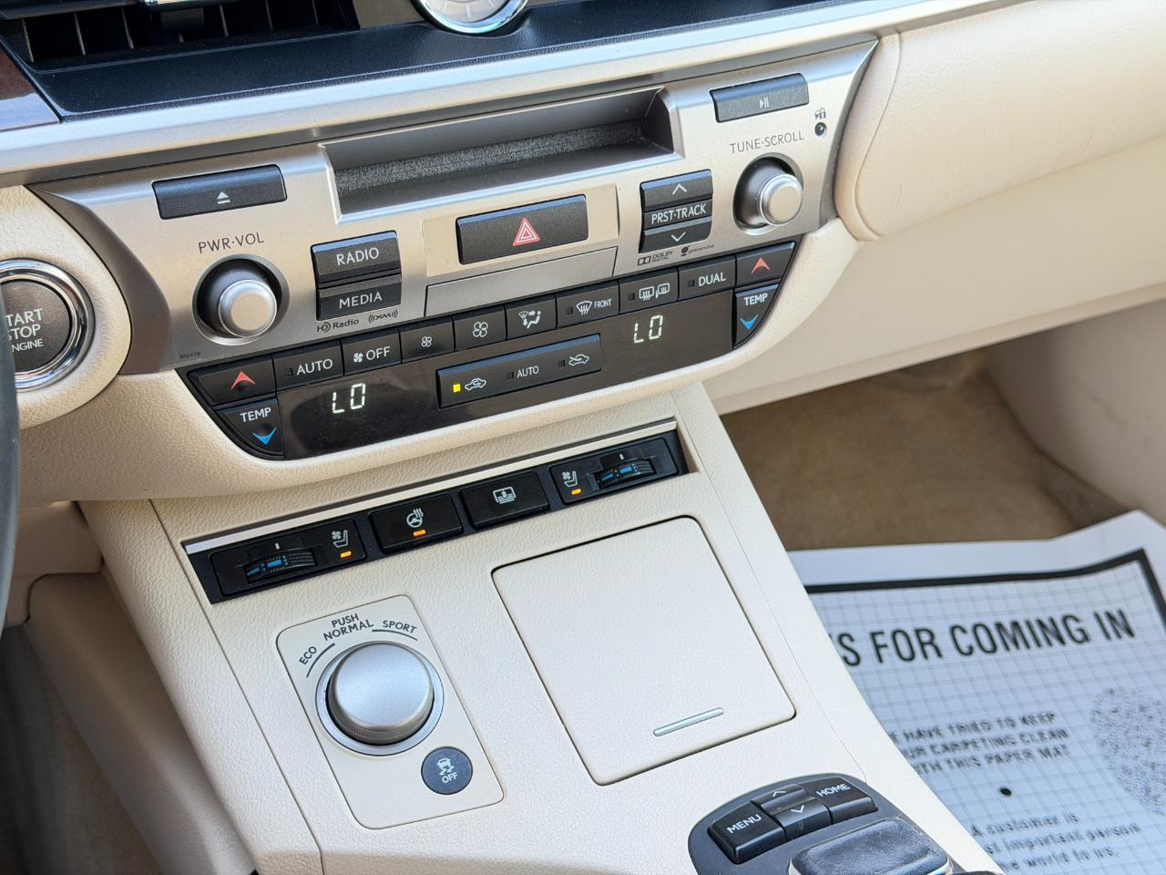 Lexus ES 350 4dr Sdn 2015