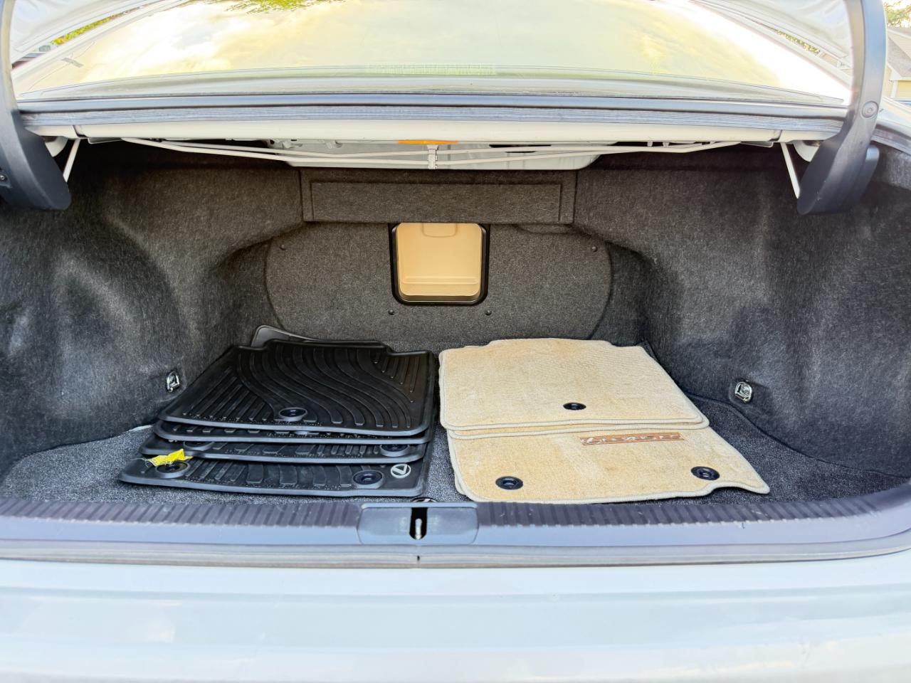 Lexus ES 350 4dr Sdn 2015