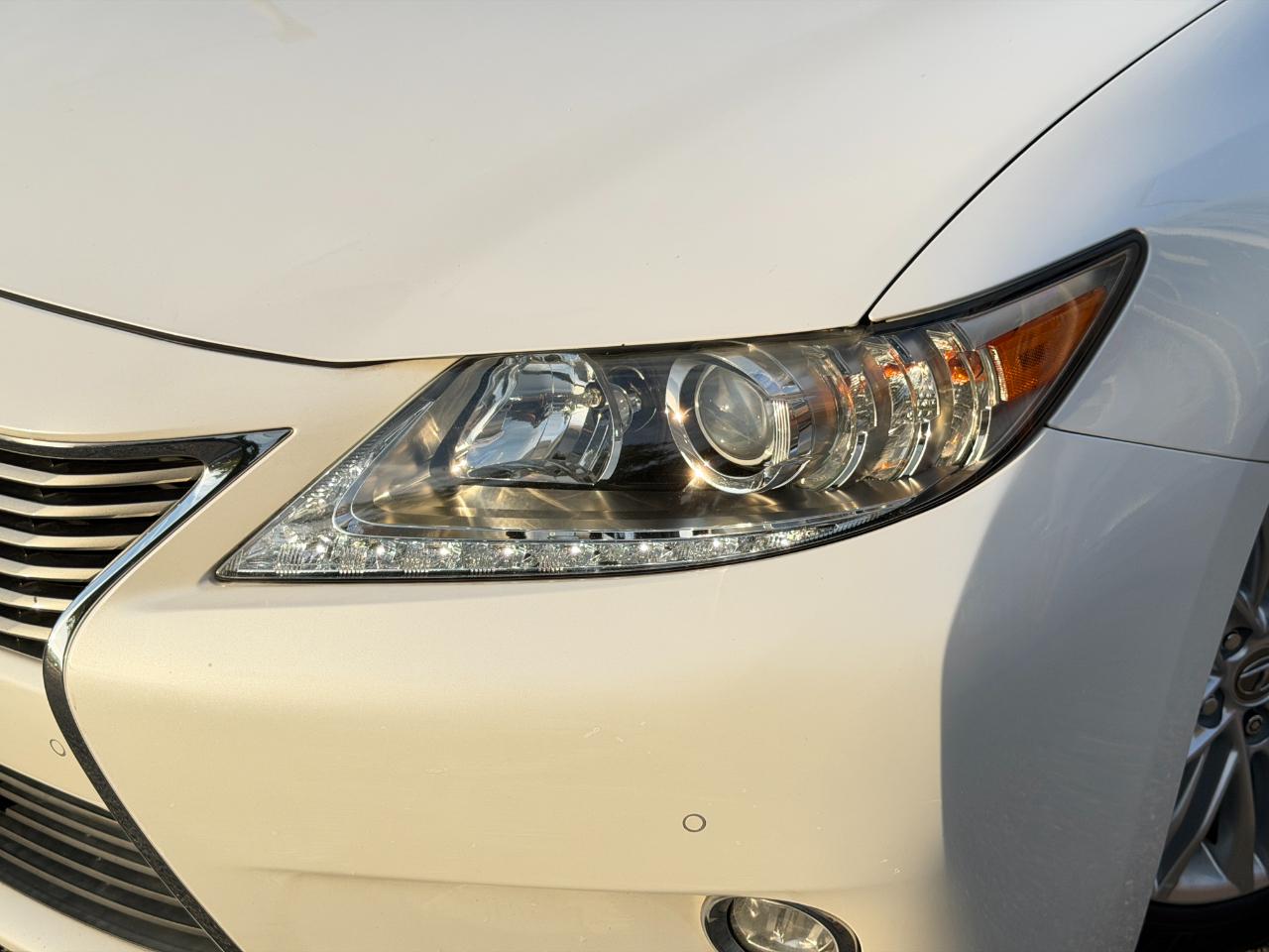 Lexus ES 350 4dr Sdn 2015