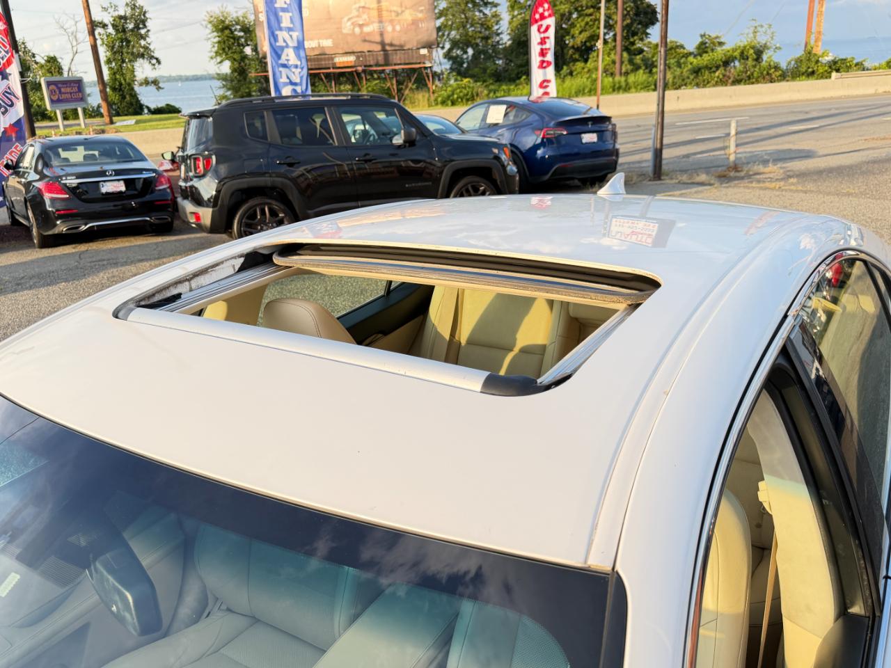 Lexus ES 350 4dr Sdn 2015