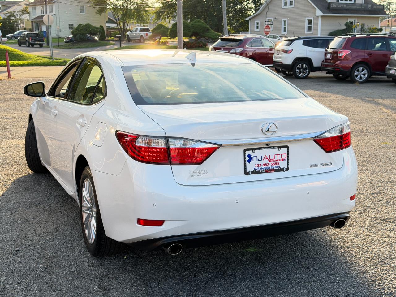 Lexus ES 350 4dr Sdn 2015