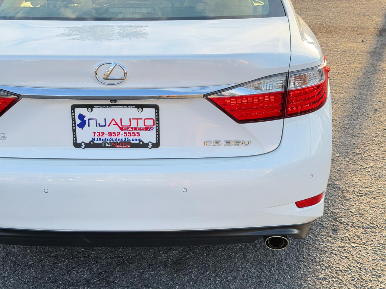 Lexus ES 350 4dr Sdn 2015