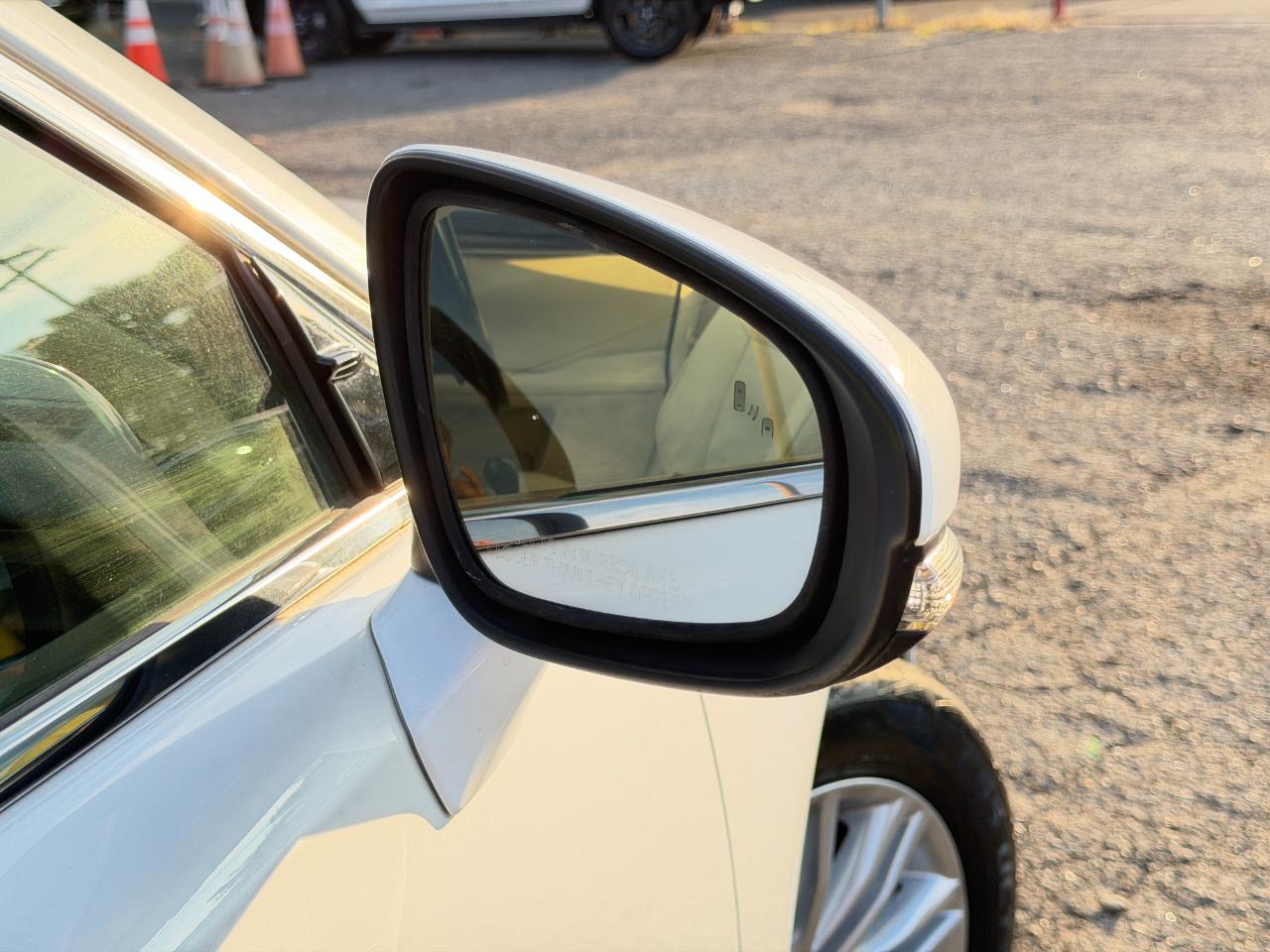 Lexus ES 350 4dr Sdn 2015