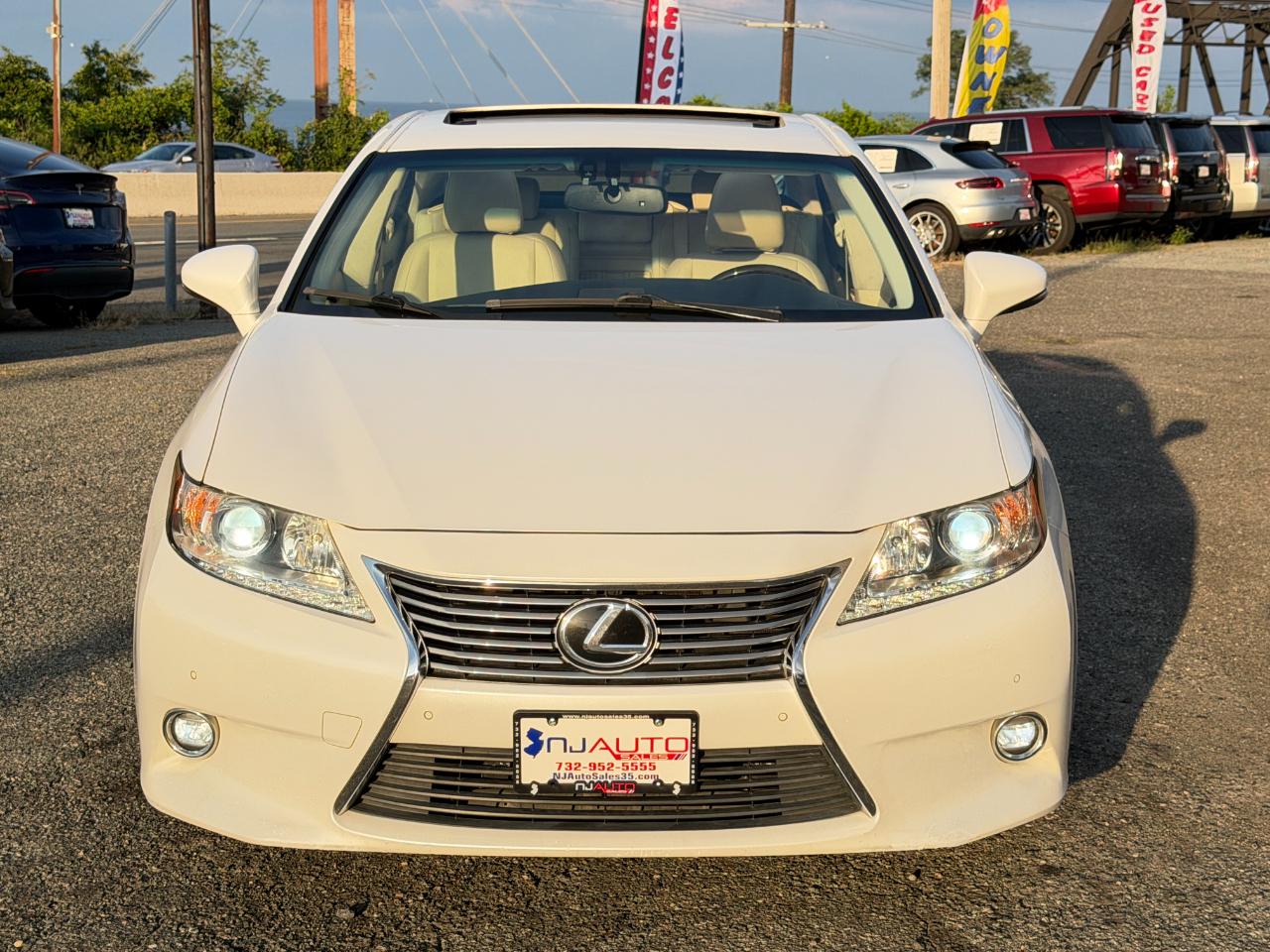 Lexus ES 350 4dr Sdn 2015