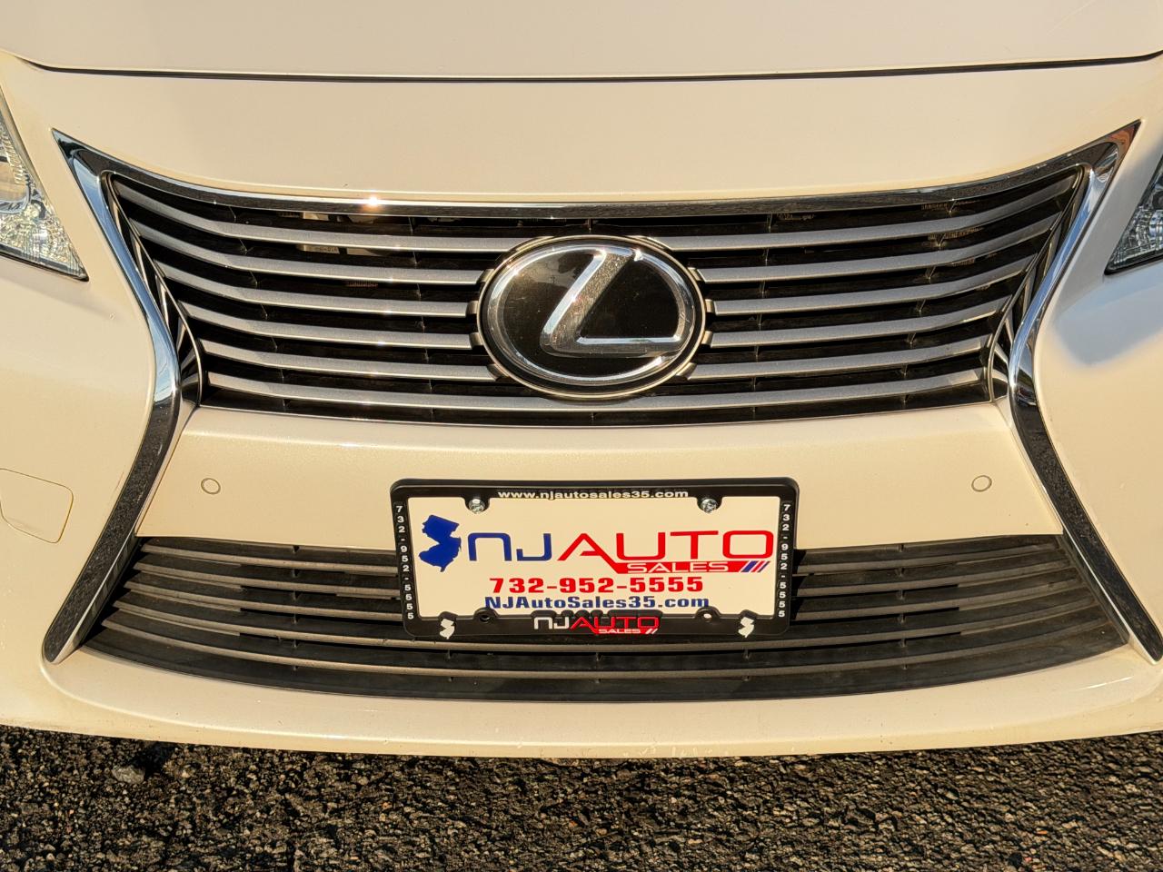Lexus ES 350 4dr Sdn 2015
