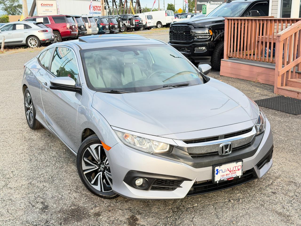 Honda Civic Coupe 2dr CVT EX-T 2016