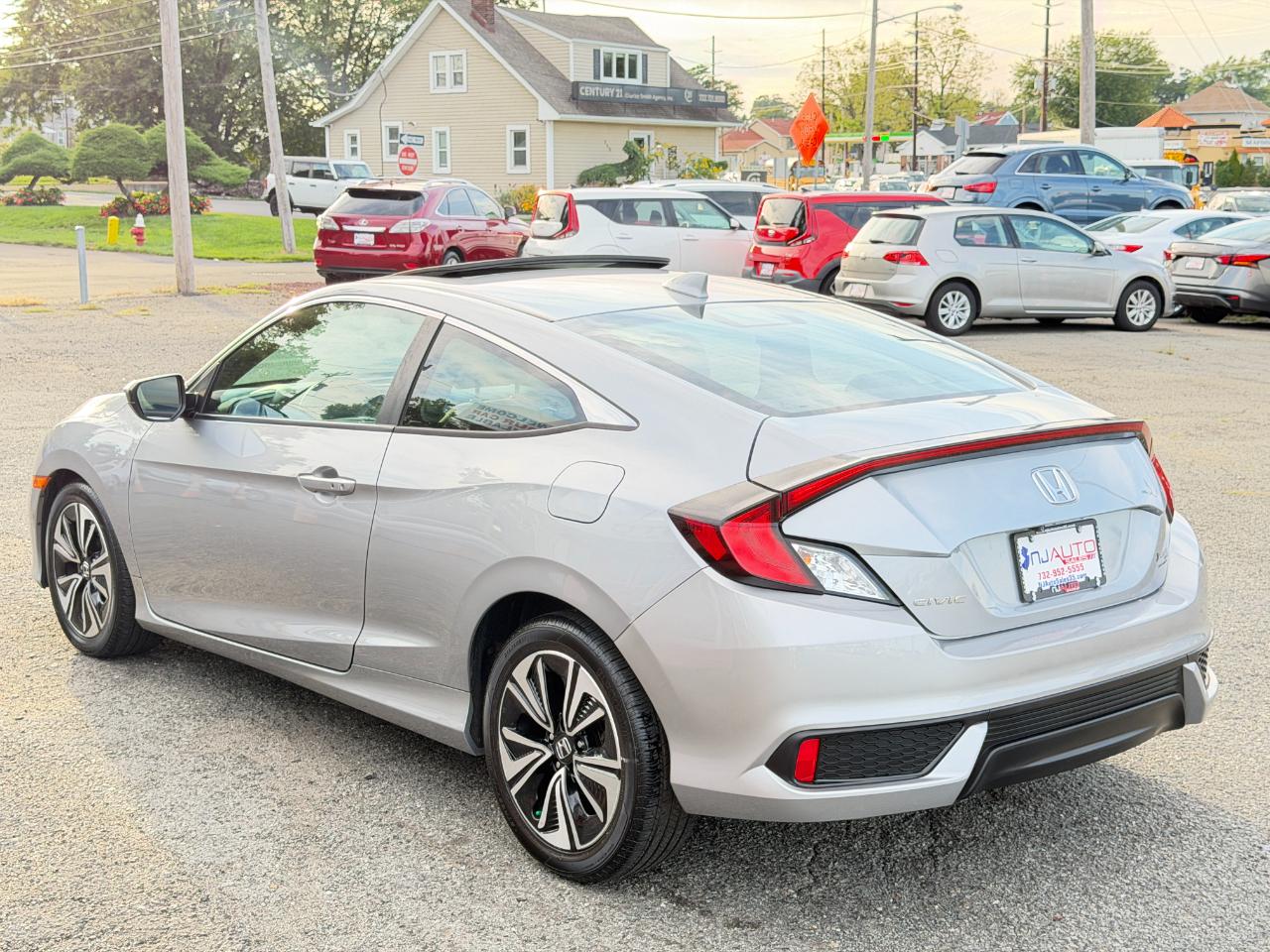 Honda Civic Coupe 2dr CVT EX-T 2016