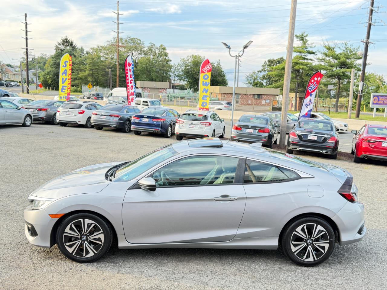 Honda Civic Coupe 2dr CVT EX-T 2016