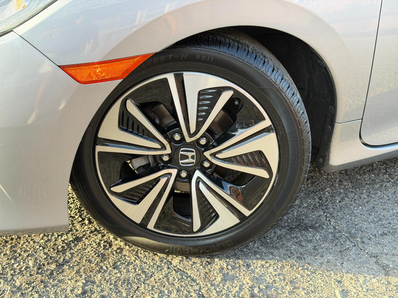 Honda Civic Coupe 2dr CVT EX-T 2016