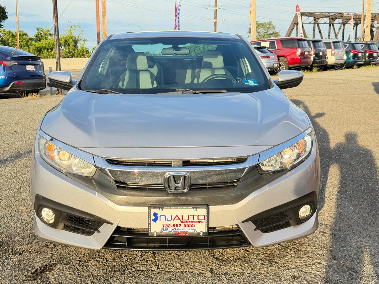 Honda Civic Coupe 2dr CVT EX-T 2016