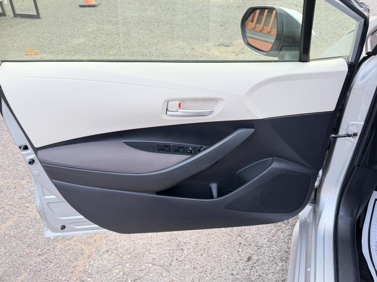 Toyota Corolla LE CVT (Natl) 2020