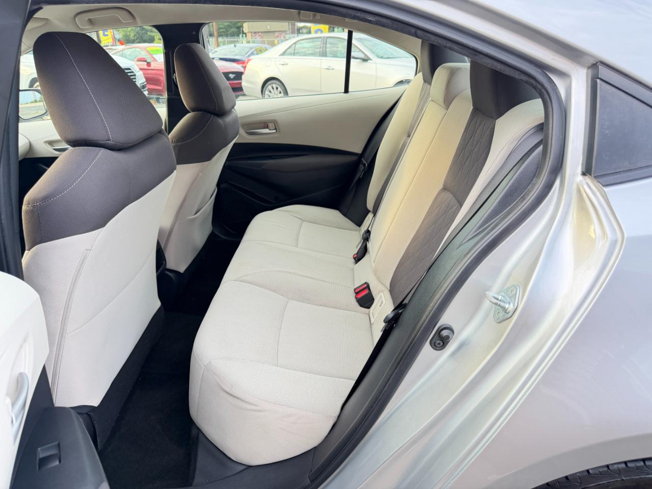 Toyota Corolla LE CVT (Natl) 2020