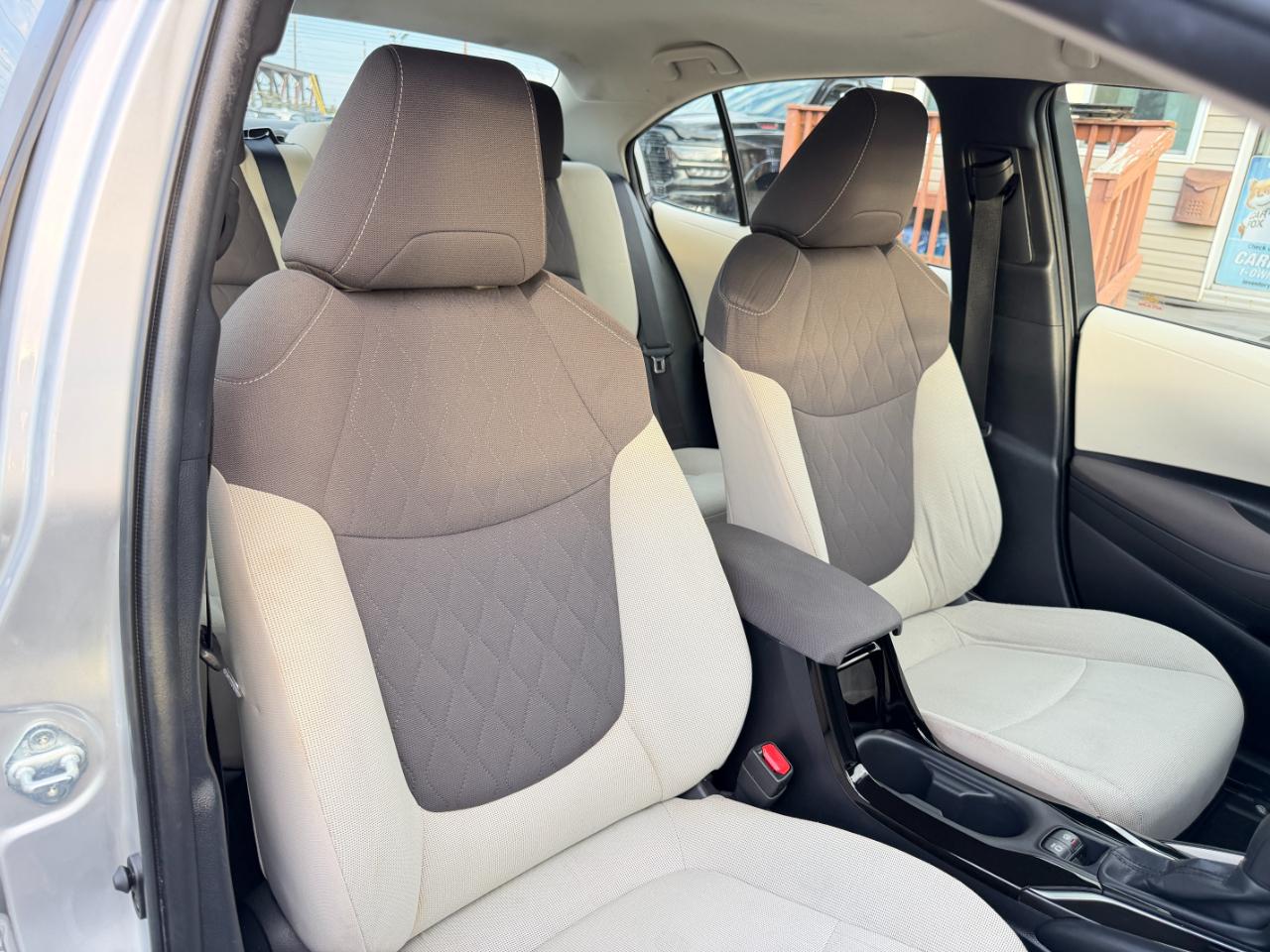 Toyota Corolla LE CVT (Natl) 2020