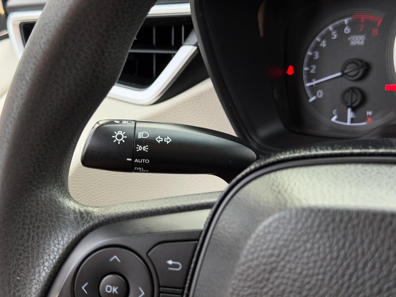 Toyota Corolla LE CVT (Natl) 2020