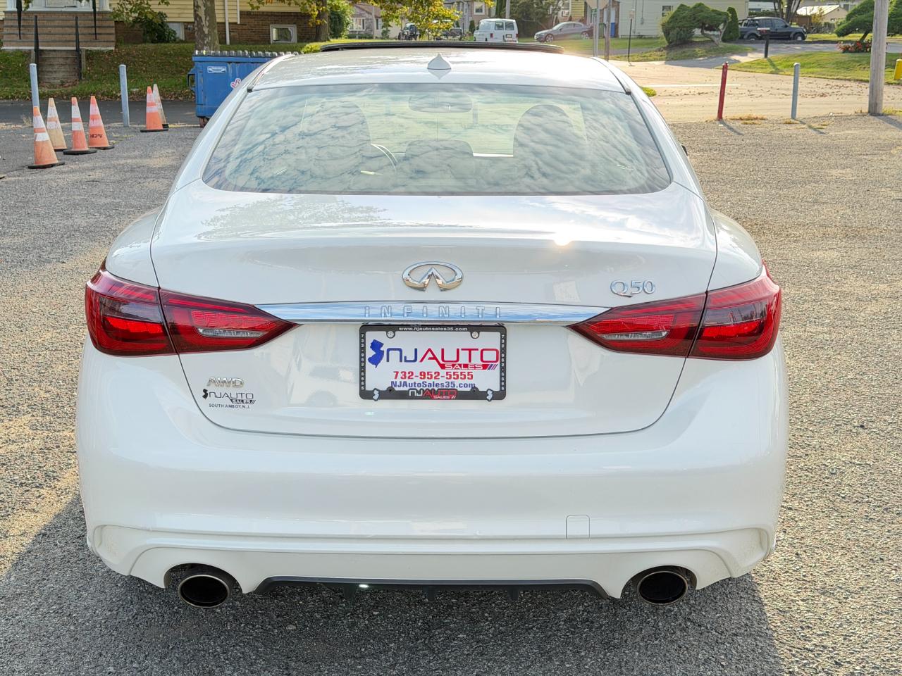 Infiniti Q50 3.0t LUXE AWD 2018