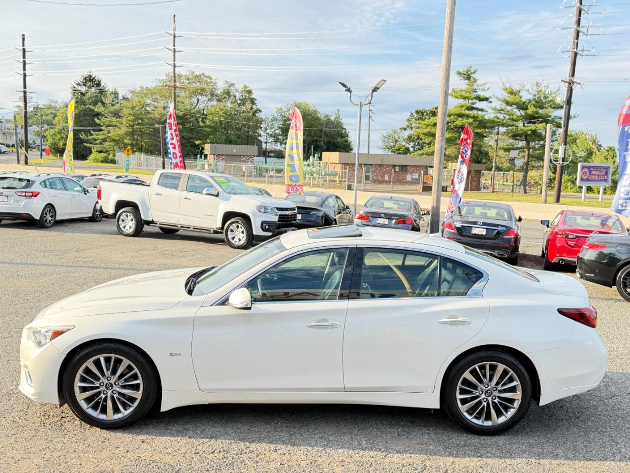 Infiniti Q50 3.0t LUXE AWD 2018