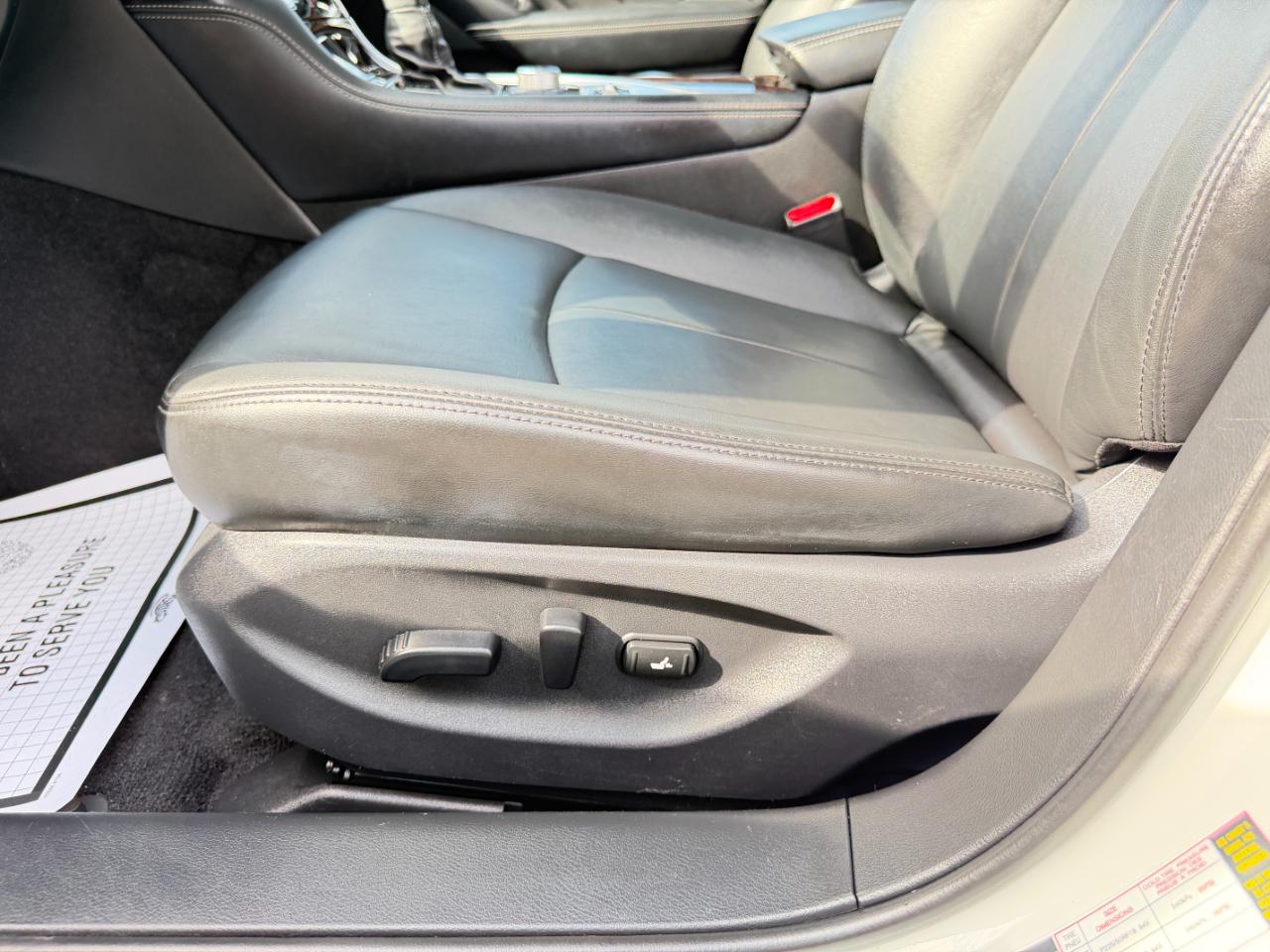 Infiniti Q50 3.0t LUXE AWD 2018