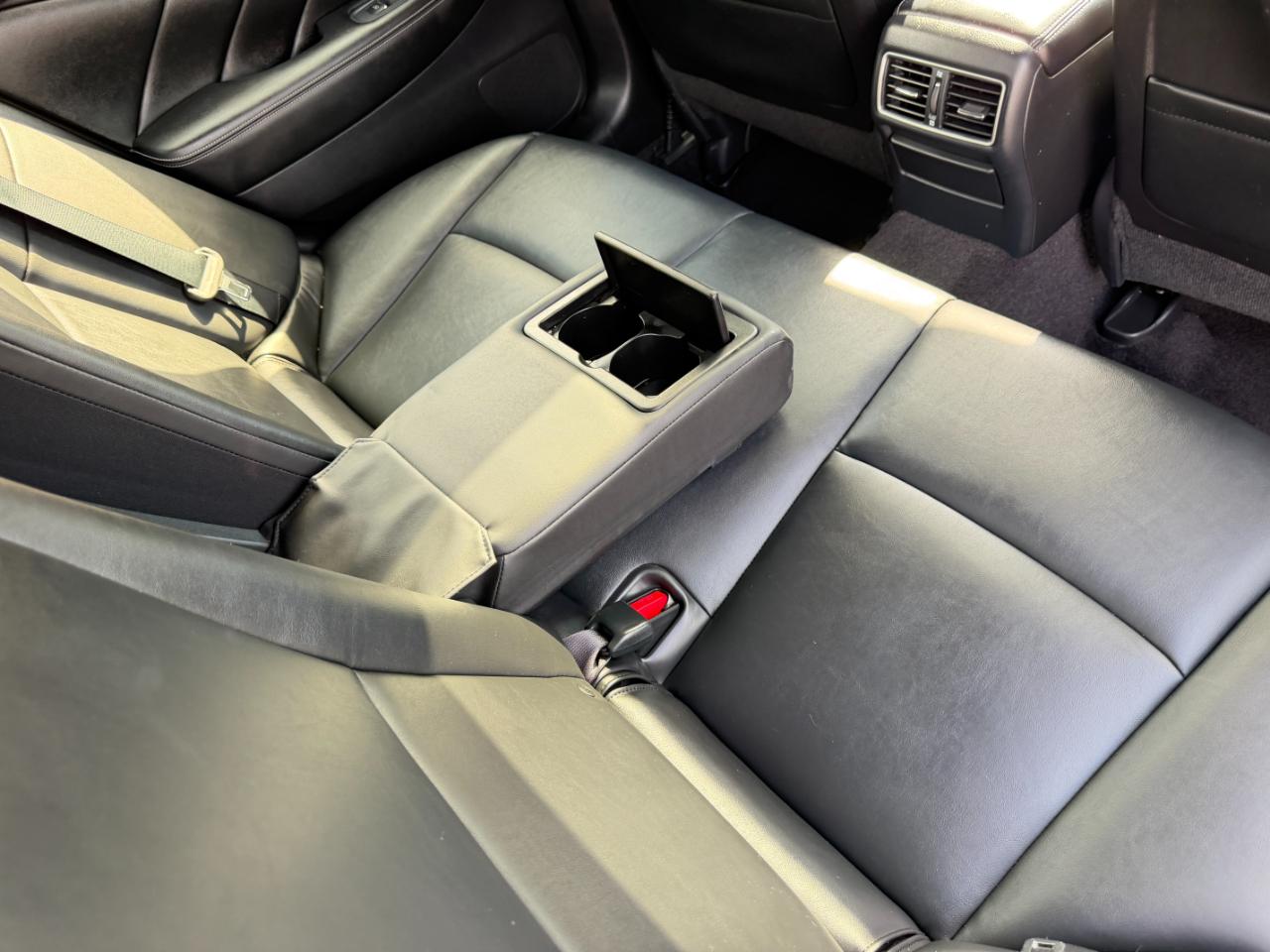 Infiniti Q50 3.0t LUXE AWD 2018