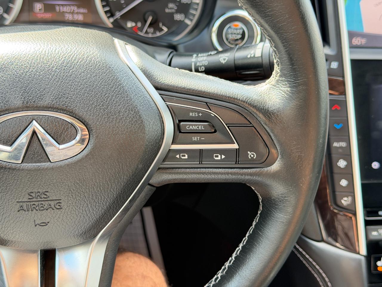 Infiniti Q50 3.0t LUXE AWD 2018