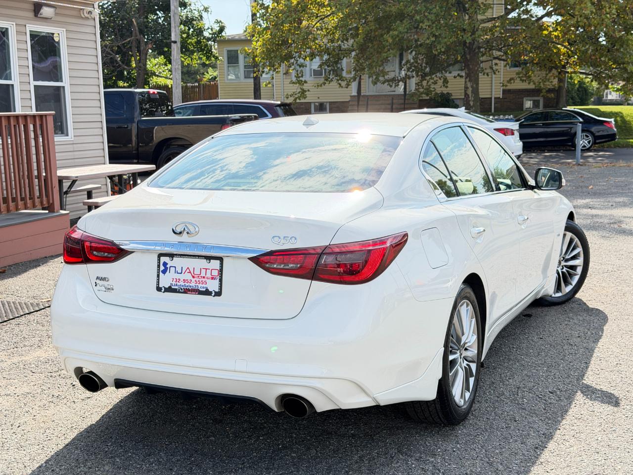 Infiniti Q50 3.0t LUXE AWD 2018