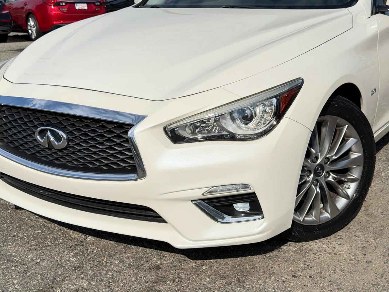 Infiniti Q50 3.0t LUXE AWD 2018
