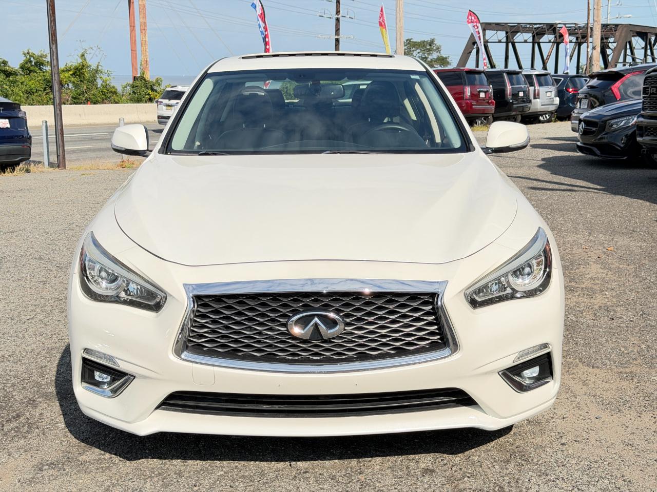 Infiniti Q50 3.0t LUXE AWD 2018
