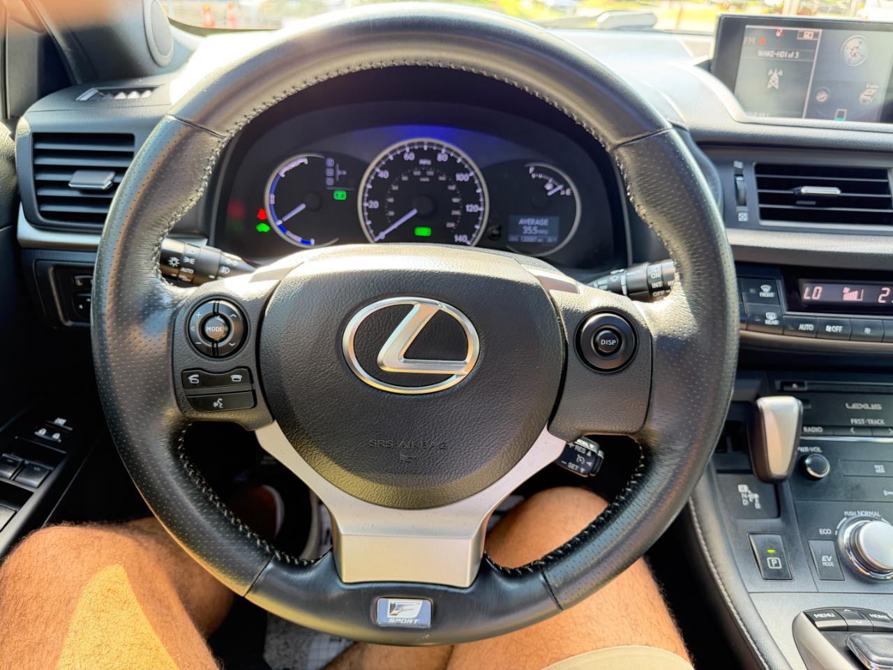Lexus CT 200h  2015