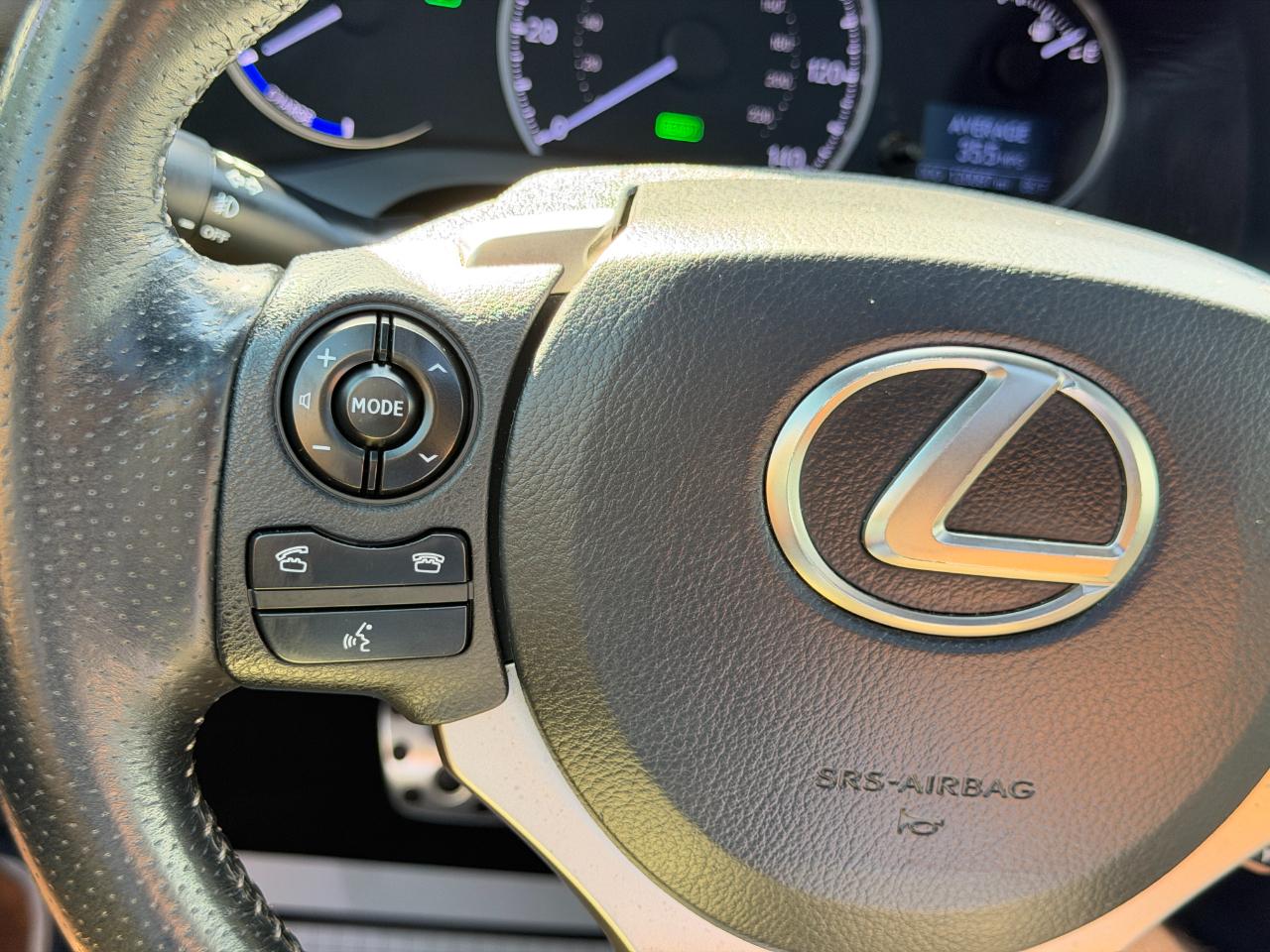 Lexus CT 200h  2015