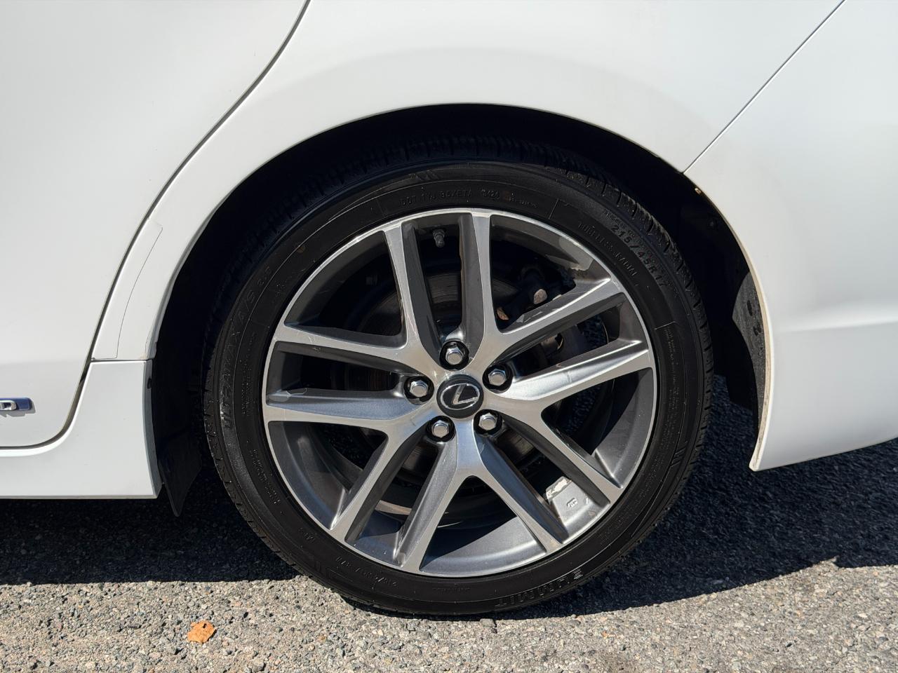 Lexus CT 200h  2015