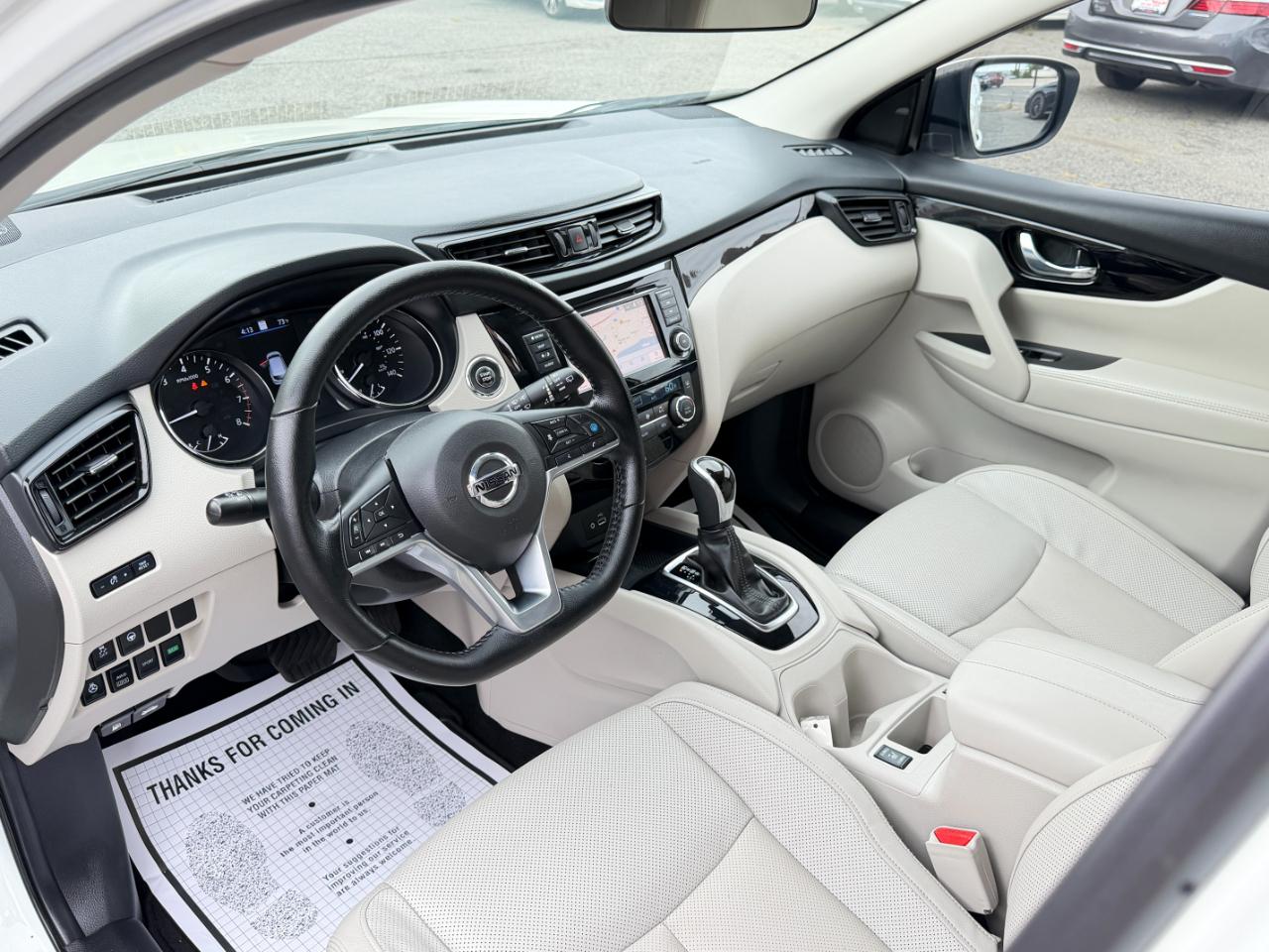 Nissan Rogue Sport AWD SL 2022