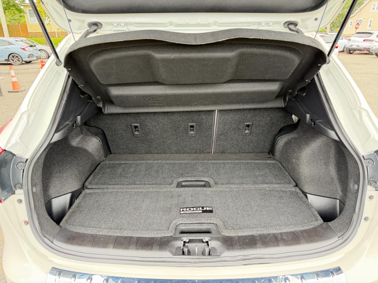 Nissan Rogue Sport AWD SL 2022