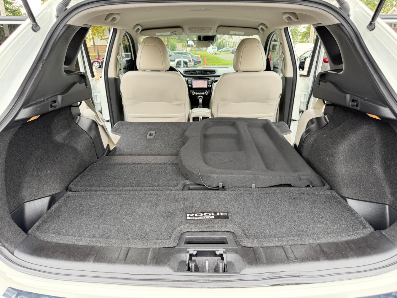 Nissan Rogue Sport AWD SL 2022