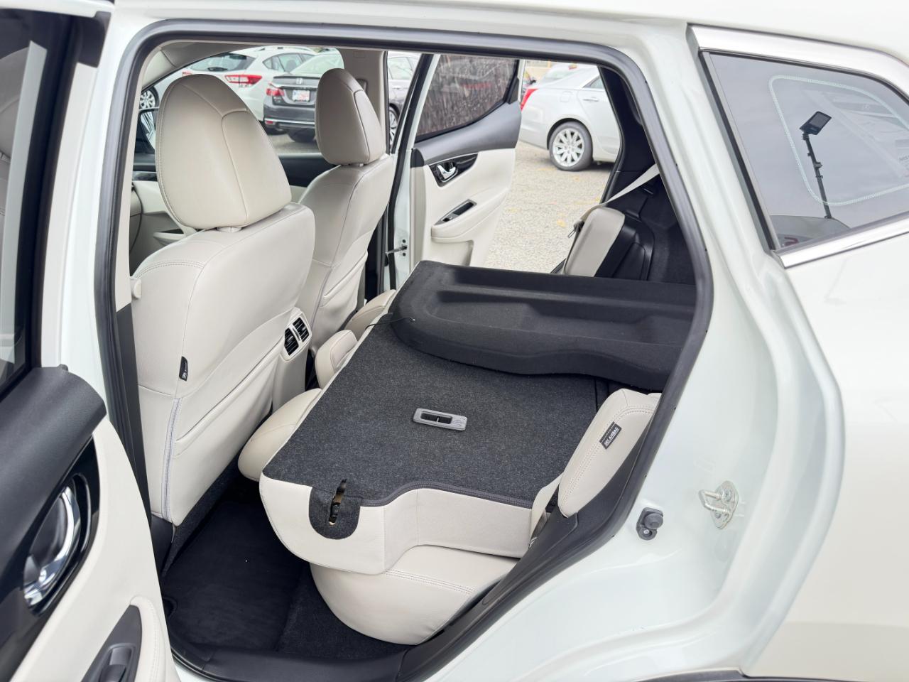 Nissan Rogue Sport AWD SL 2022
