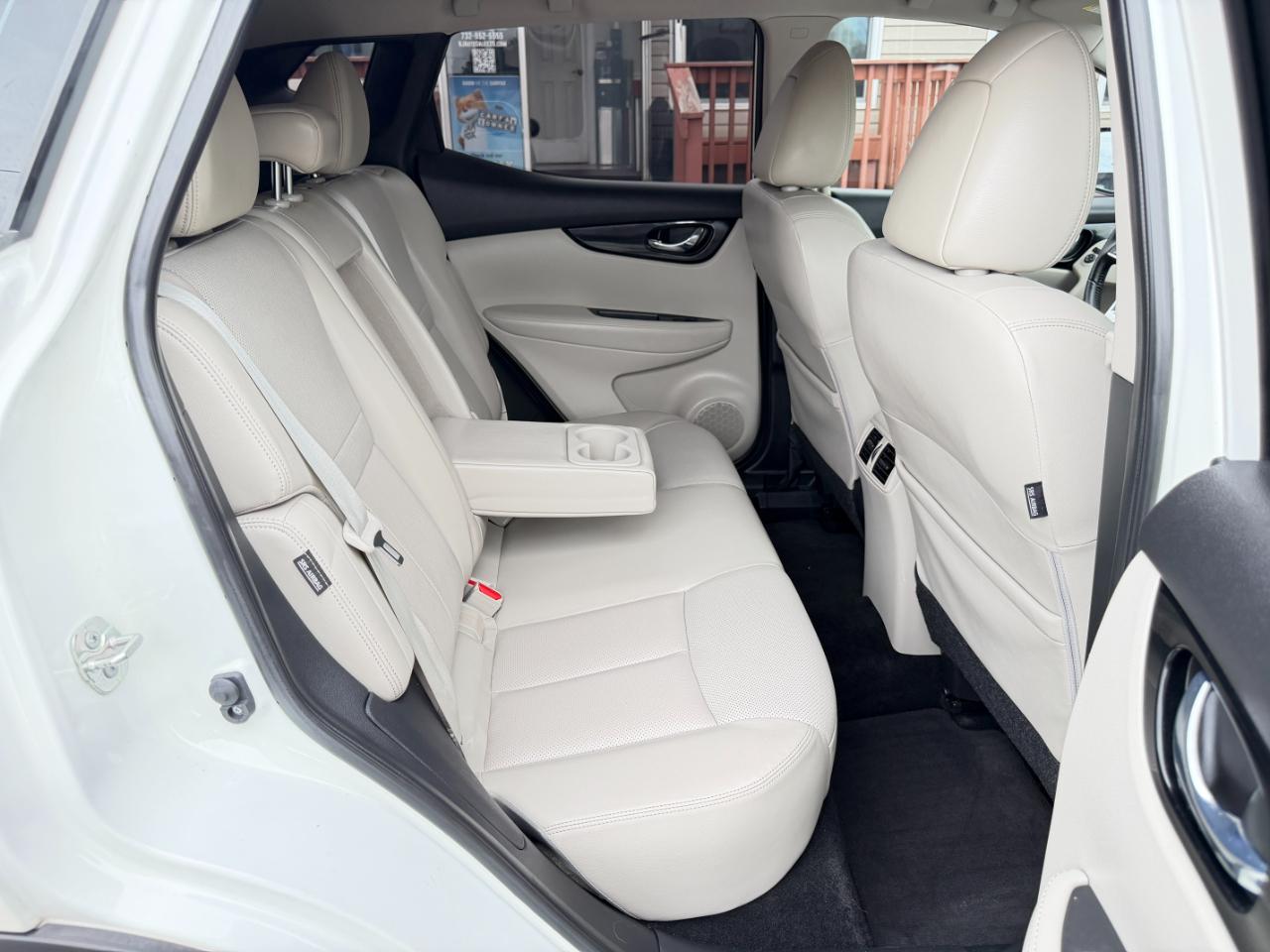 Nissan Rogue Sport AWD SL 2022