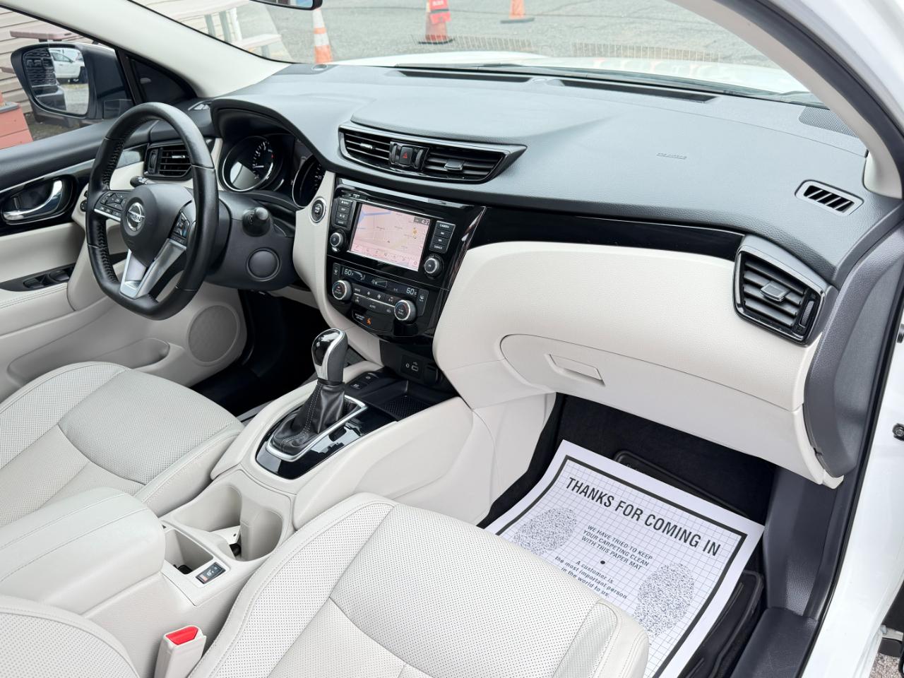 Nissan Rogue Sport AWD SL 2022