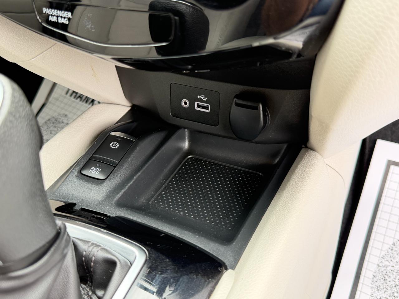 Nissan Rogue Sport AWD SL 2022