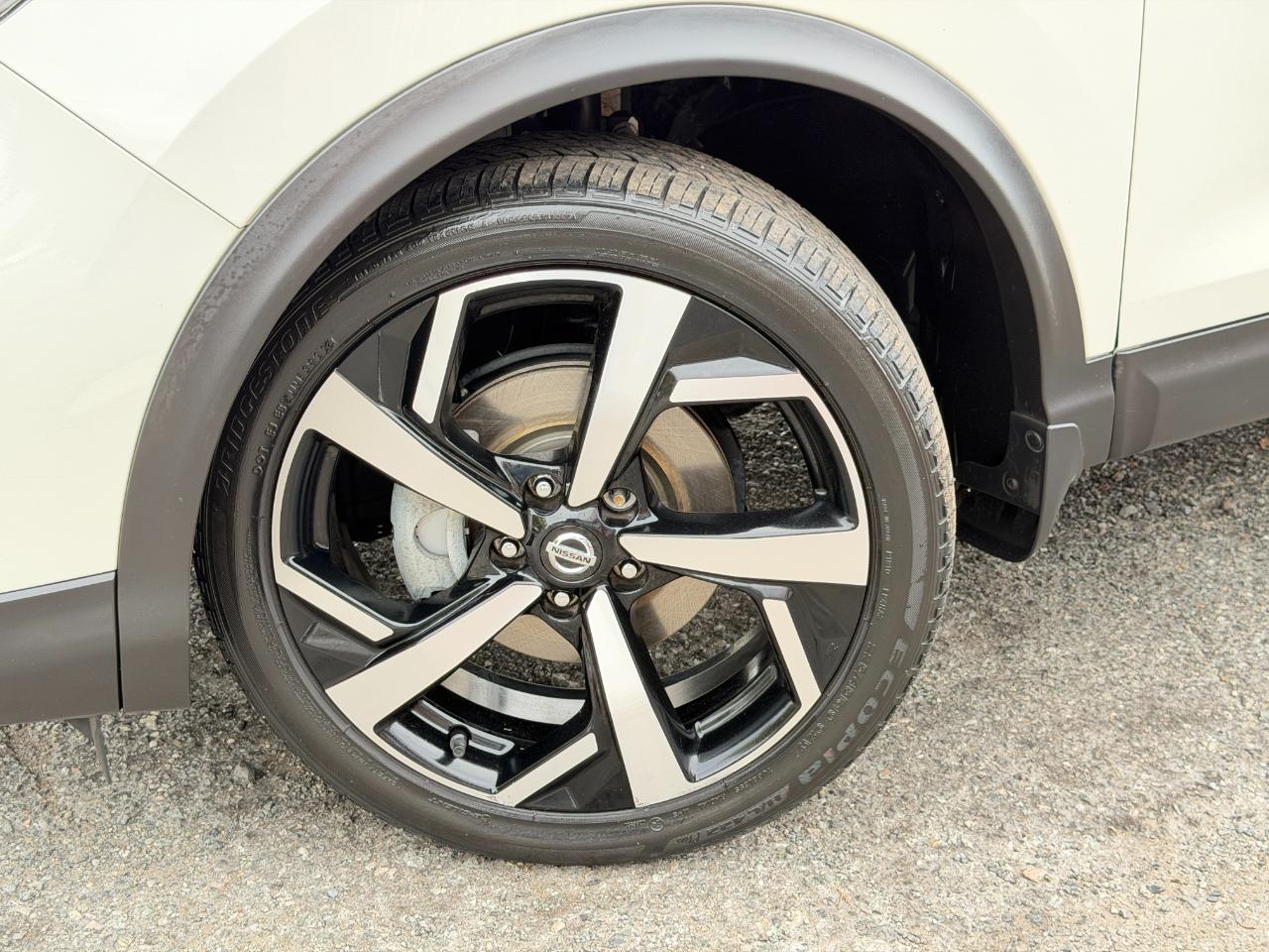 Nissan Rogue Sport AWD SL 2022