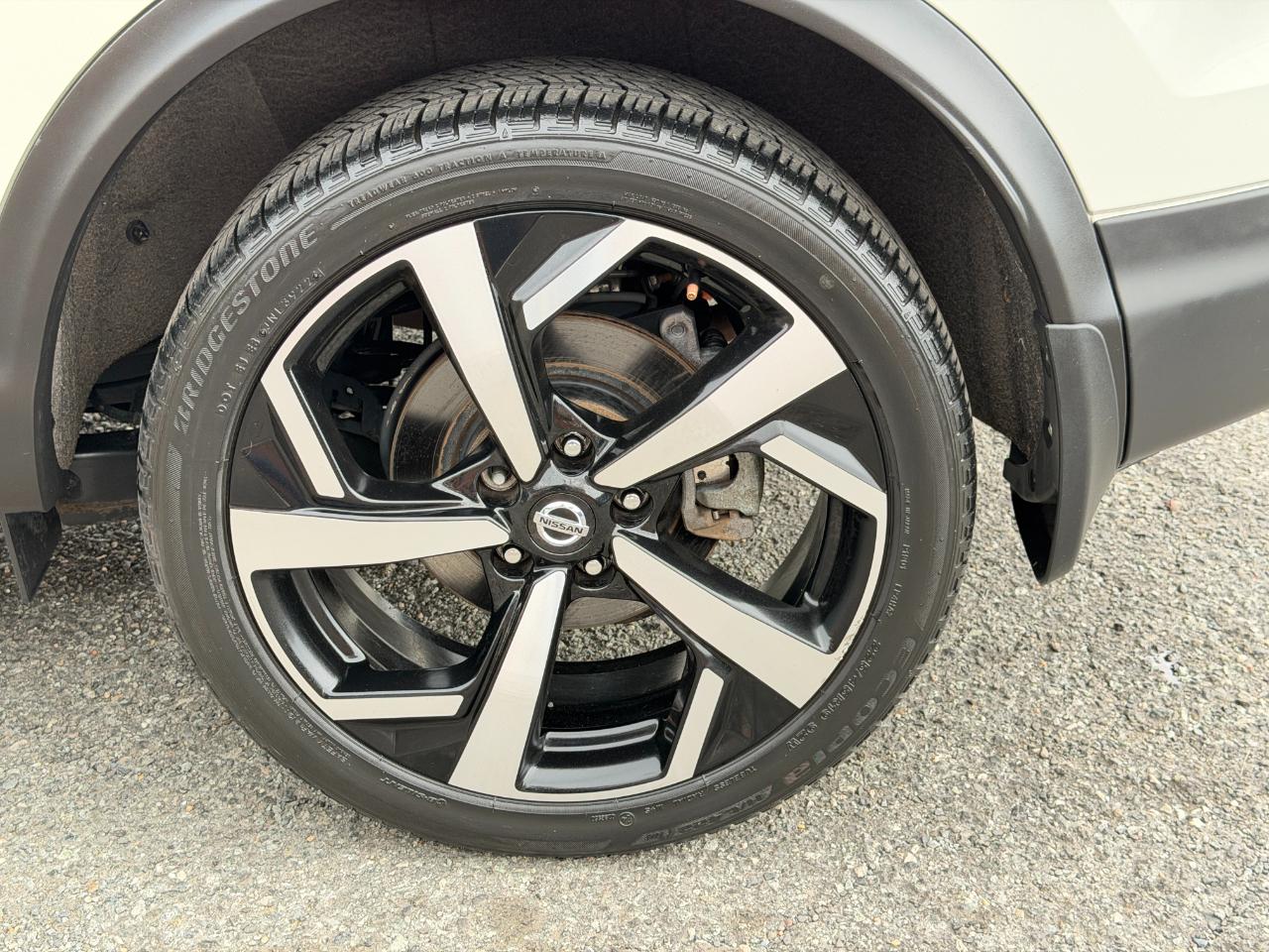 Nissan Rogue Sport AWD SL 2022