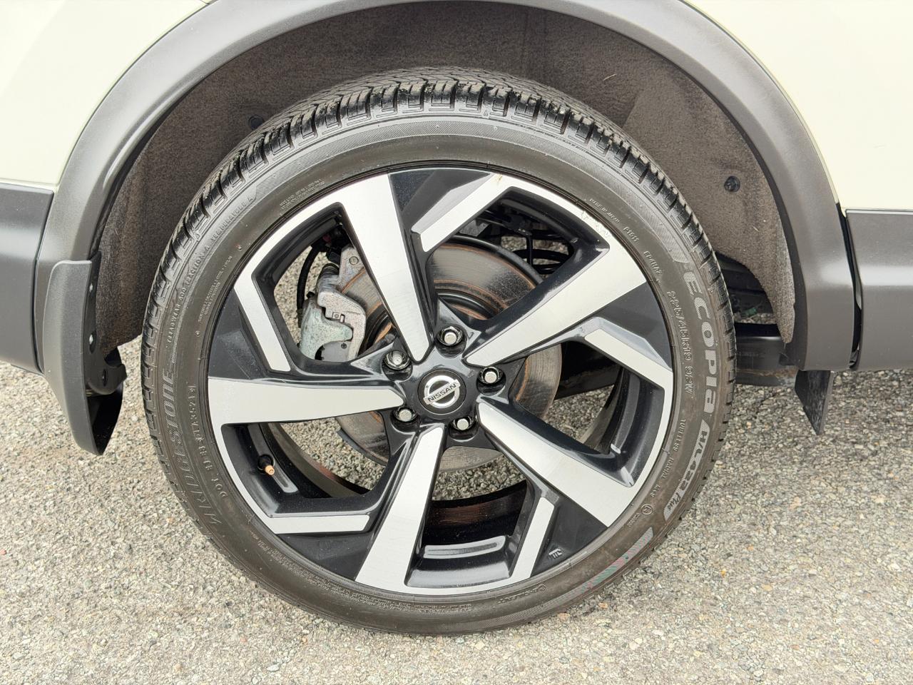 Nissan Rogue Sport AWD SL 2022