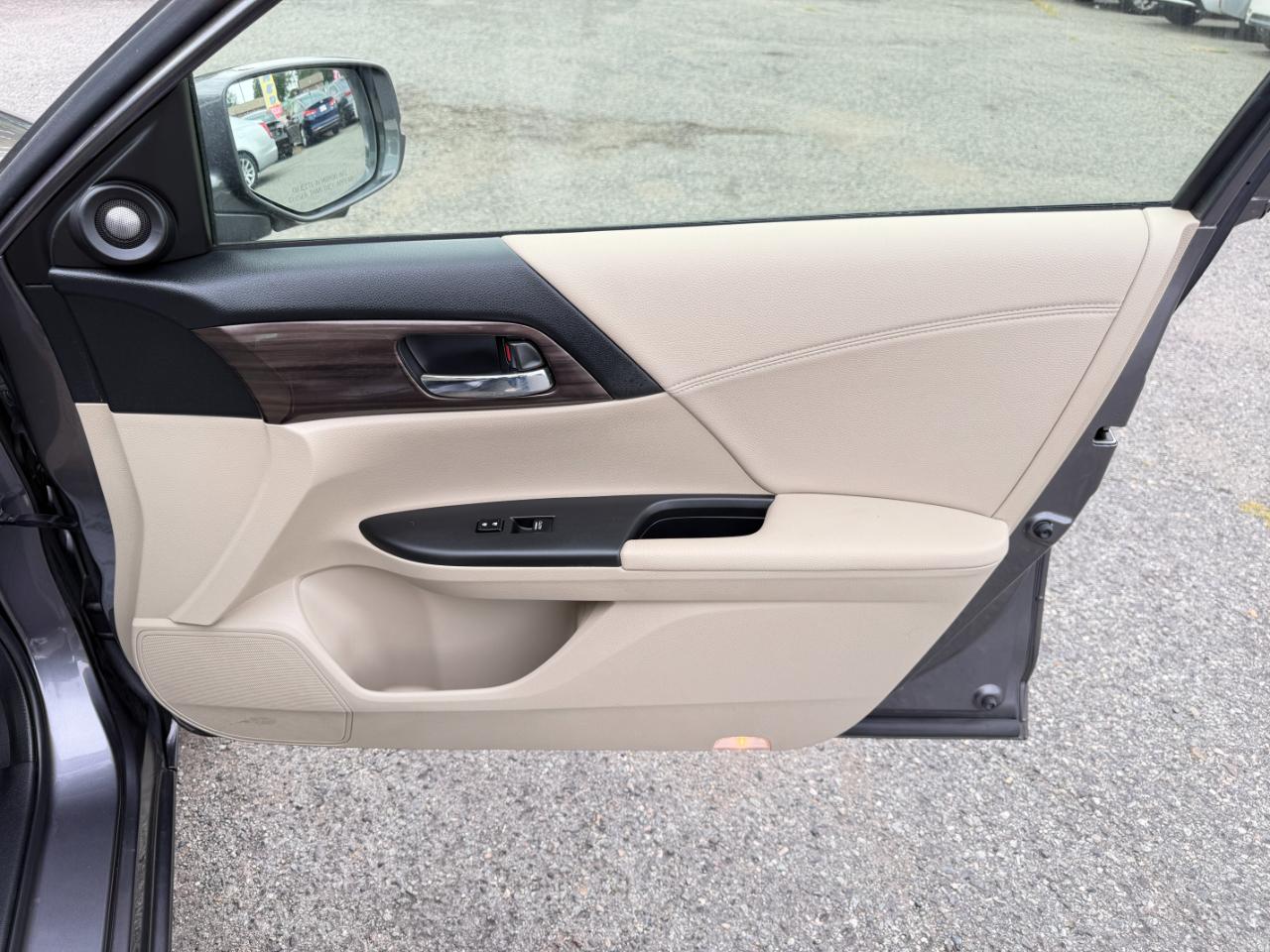 Honda Accord Hybrid EX-L Sedan 2017