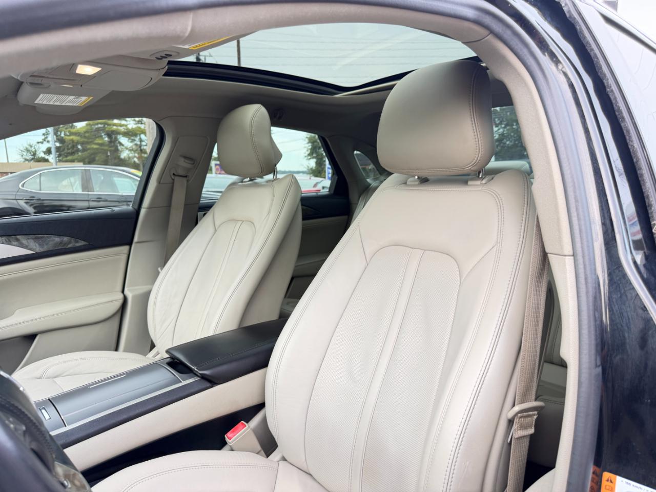 Lincoln MKZ Reserve AWD 2017