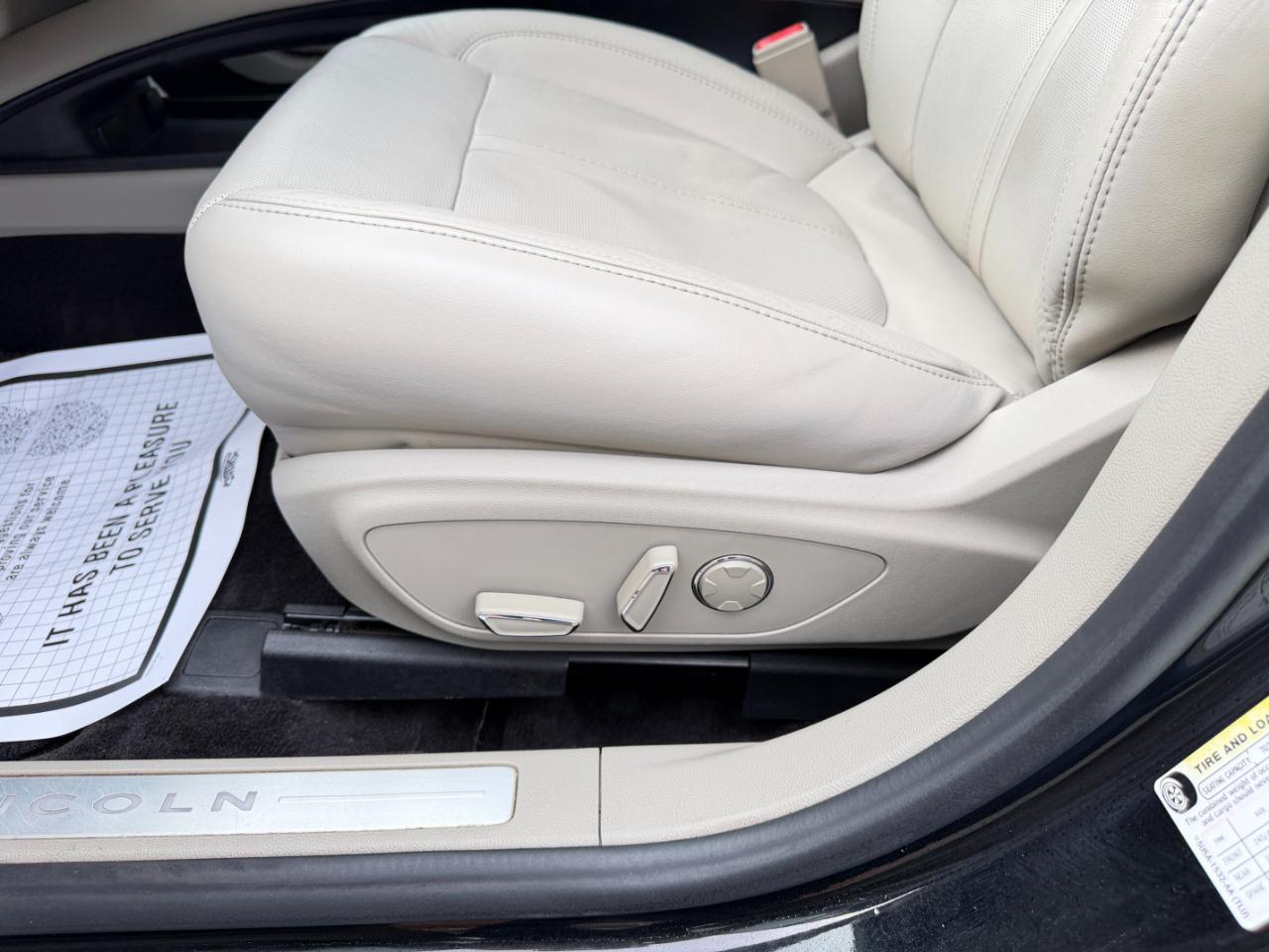 Lincoln MKZ Reserve AWD 2017