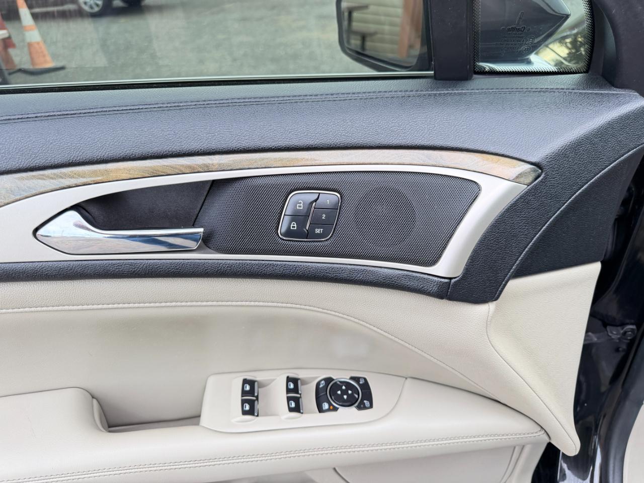 Lincoln MKZ Reserve AWD 2017