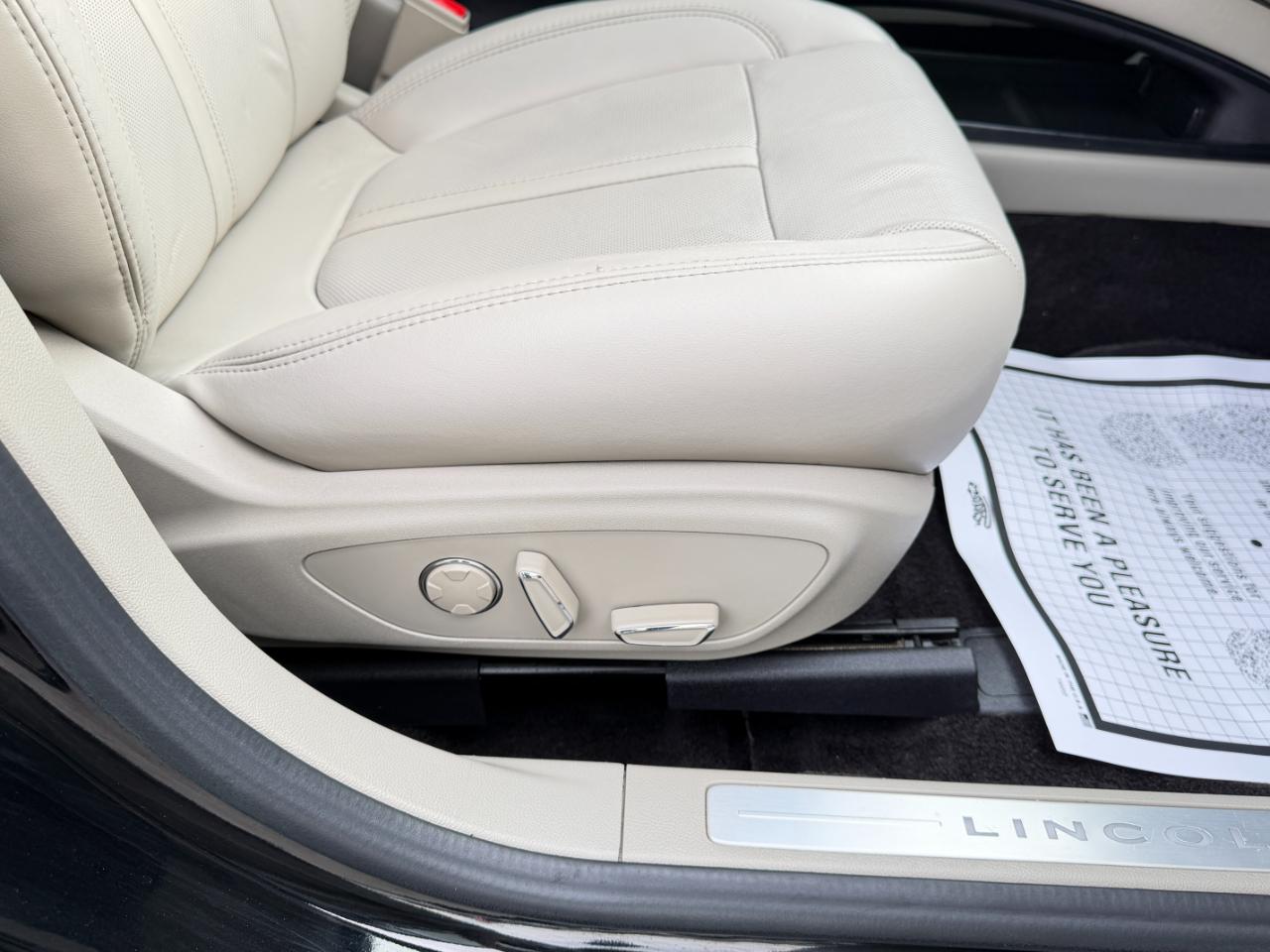 Lincoln MKZ Reserve AWD 2017