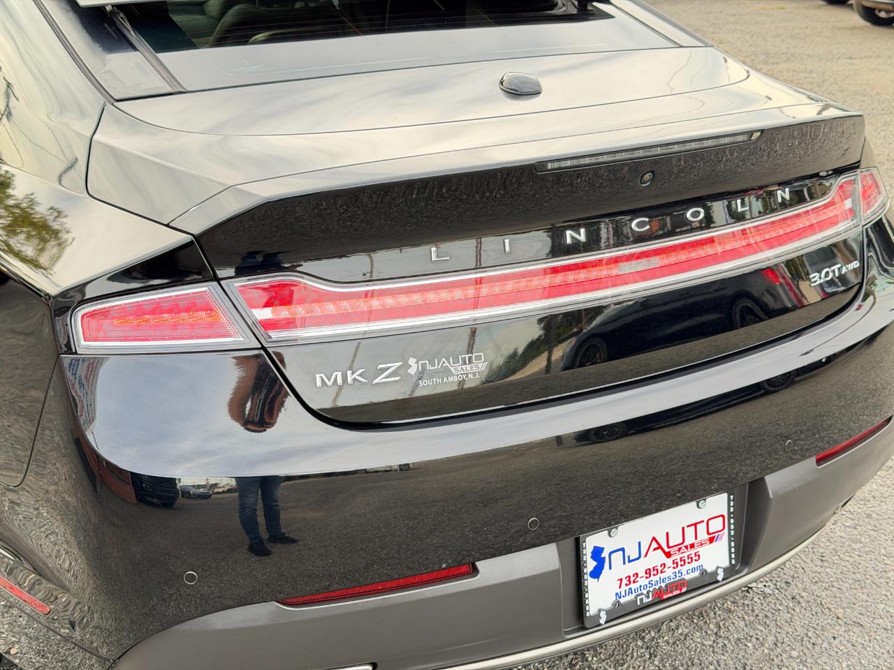 Lincoln MKZ Reserve AWD 2017