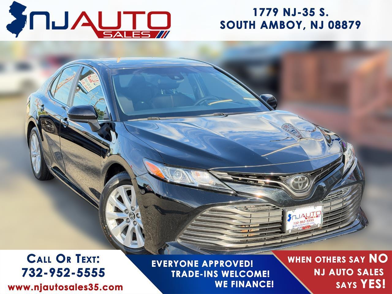 Toyota Camry LE Auto (Natl) 2018